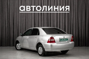 Седан Toyota Corolla 2002 года, 529000 рублей, Красноярск