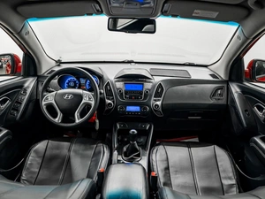 Внедорожник Hyundai ix35 2010 года, 999000 рублей, Красноярск
