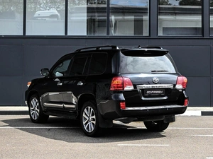 Внедорожник Toyota Land Cruiser 2014 года, 4429000 рублей, Кирилловка