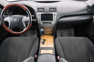 Седан Toyota Camry 2006 года, 1409000 рублей, Красноярск