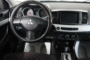 Седан Mitsubishi Lancer 2008 года, 699000 рублей, Омск