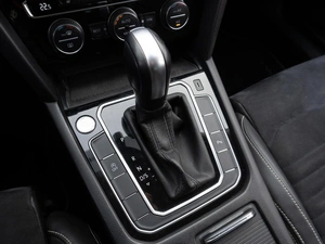 Седан Volkswagen Passat 2020 года, 2199000 рублей, Саратов