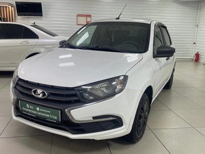 Седан ВАЗ (LADA) Granta 2018 года, 690000 рублей, Ачинск