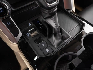 Внедорожник Toyota Land Cruiser 2022 года, 14319000 рублей, Тюмень