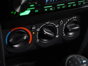 Хетчбэк Renault Clio 2004 года, 399000 рублей, Воронеж