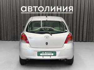 Хетчбэк Toyota Vitz 2009 года, 539000 рублей, Красноярск