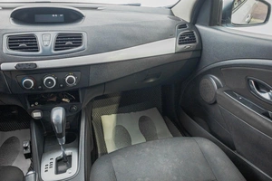 Седан Renault Fluence 2012 года, 779000 рублей, Барнаул