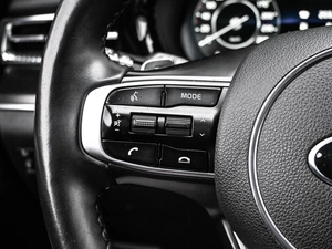 Седан Kia K5 2021 года, 2499000 рублей, Кирилловка