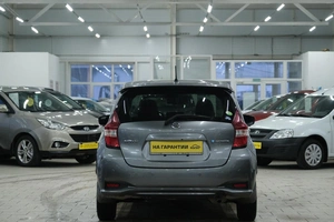 Хетчбэк Nissan Note 2017 года, 1449000 рублей, Омск