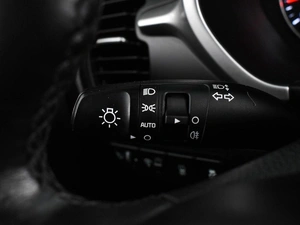 Хетчбэк Kia Rio X 2021 года, 1597000 рублей, Воронеж