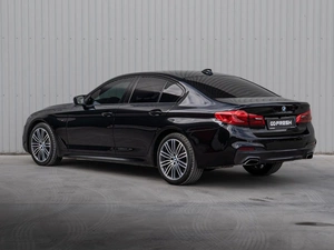 Седан BMW 5 серия 2017 года, 3300000 рублей, Краснодар