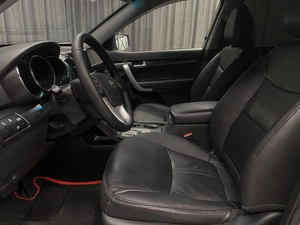 Внедорожник Kia Sorento 2010 года, 1275000 рублей, Красноярск