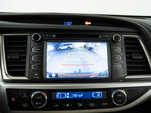 Внедорожник Toyota Highlander 2017 года, 3489050 рублей, Москва