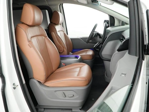 Минивэн Hyundai Staria 2021 года, 4545055 рублей, Москва