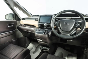 Минивэн Honda Freed 2017 года, 1559000 рублей, Новосибирск