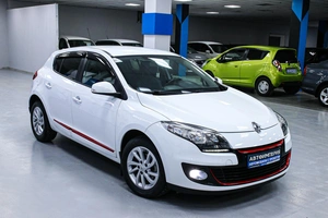 Хетчбэк Renault Megane 2013 года, 858000 рублей, Солонцы