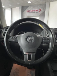 Внедорожник Volkswagen Tiguan 2014 года, 1147000 рублей, Солонцы