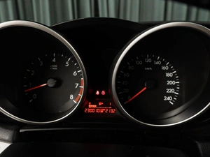 Хетчбэк Mazda 3 2010 года, 749000 рублей, Тюмень