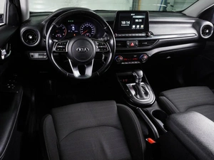 Седан Kia Cerato 2019 года, 1999000 рублей, Воронеж