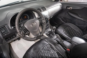 Седан Toyota Corolla 2008 года, 699000 рублей, Томск