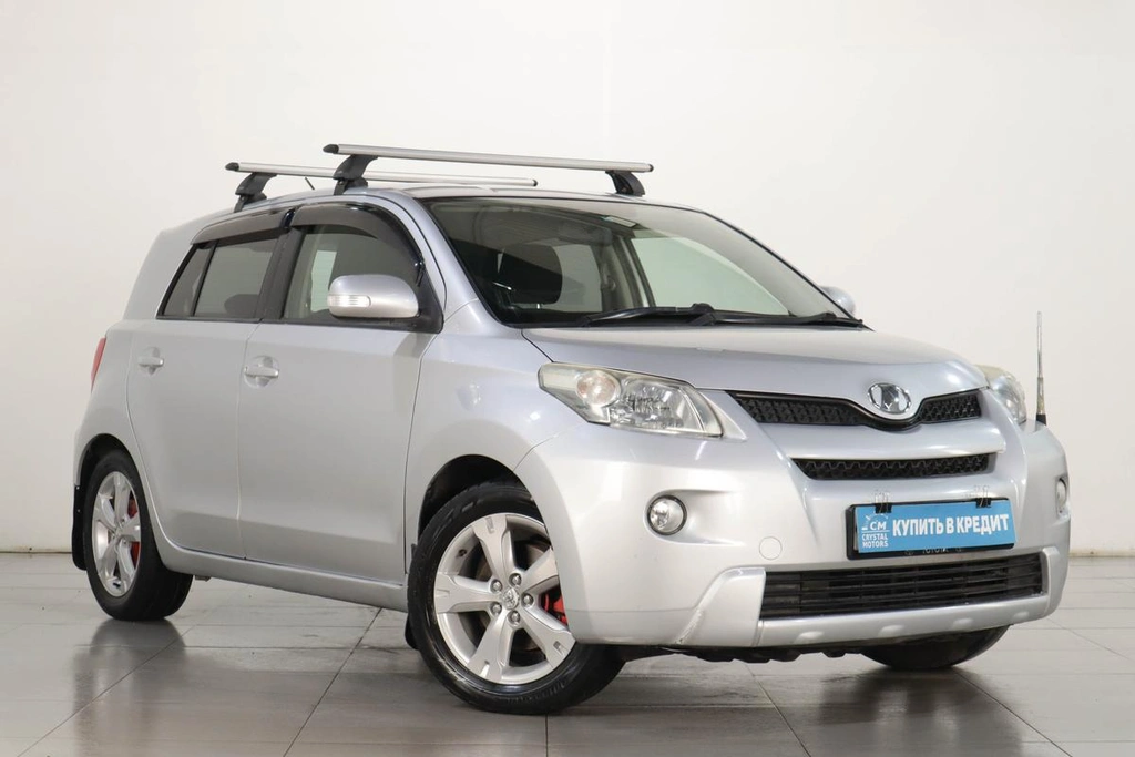Хетчбэк Toyota Ist 2009 года, 849000 рублей, Челябинск