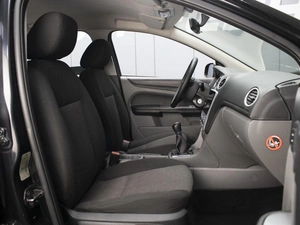 Седан Ford Focus 2010 года, 530000 рублей, Омск