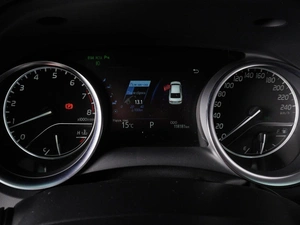 Седан Toyota Camry 2019 года, 3235000 рублей, Минеральные Воды