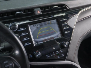 Седан Toyota Camry 2020 года, 2449000 рублей, Сургут
