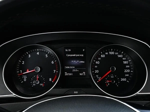 Седан Volkswagen Passat 2016 года, 1700000 рублей, Волгоград