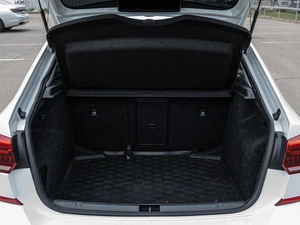 Лифтбек Volkswagen Polo 2020 года, 1650000 рублей, Краснодар