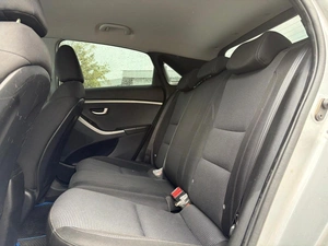 Хетчбэк Hyundai i30 2015 года, 880000 рублей, Ижевск