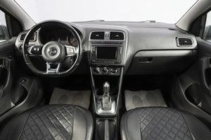 Седан Volkswagen Polo 2019 года, 1349000 рублей, Новосибирск