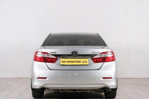 Седан Toyota Camry 2012 года, 1649000 рублей, Красноярск