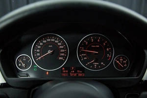 Седан BMW 3 серия 2014 года, 2100000 рублей, Красноярск