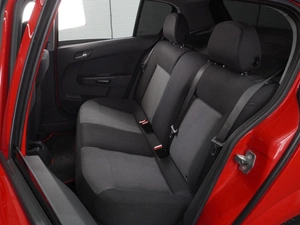 Хетчбэк Opel Astra 2013 года, 699000 рублей, Воронеж