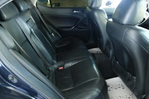 Седан Lexus IS 2007 года, 989000 рублей, Омск