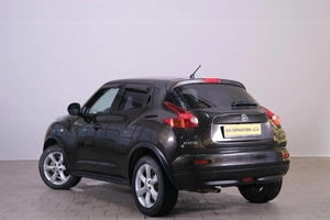 Внедорожник Nissan Juke 2012 года, 1249000 рублей, Омск