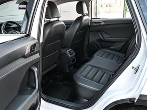 Внедорожник Volkswagen Tharu 2021 года, 2449000 рублей, Кирилловка