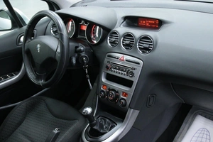 Хетчбэк Peugeot 308 2008 года, 533000 рублей, Солонцы