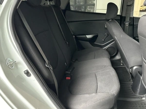 Седан Kia Rio 2013 года, 690000 рублей, Уфа