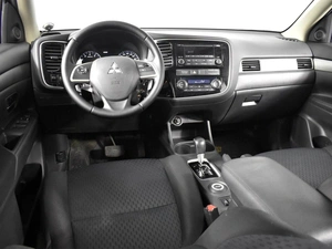 Внедорожник Mitsubishi Outlander 2012 года, 1317100 рублей, Казань