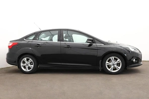 Седан Ford Focus 2013 года, 1099000 рублей, Орёл