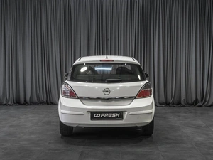 Хетчбэк Opel Astra 2010 года, 519000 рублей, Тюмень