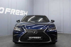 Седан Lexus ES 2019 года, 4030000 рублей, Омск