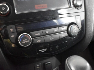 Внедорожник Nissan X-Trail 2016 года, 1670000 рублей, Казань