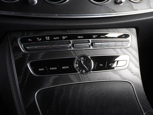 Седан Mercedes-benz E-класс 2020 года, 4239000 рублей, Красный Пахарь