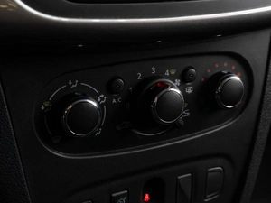 Хетчбэк Renault Sandero Stepway 2019 года, 1069000 рублей, Тюмень