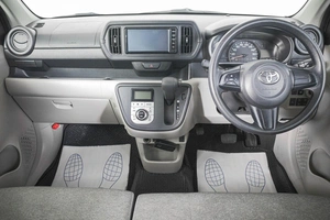 Хетчбэк Toyota Passo 2018 года, 959000 рублей, Кемерово