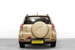 Внедорожник Toyota RAV4 2009 года, 1379000 рублей, Барнаул