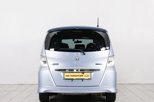Минивэн Honda Freed 2012 года, 999000 рублей, Красноярск